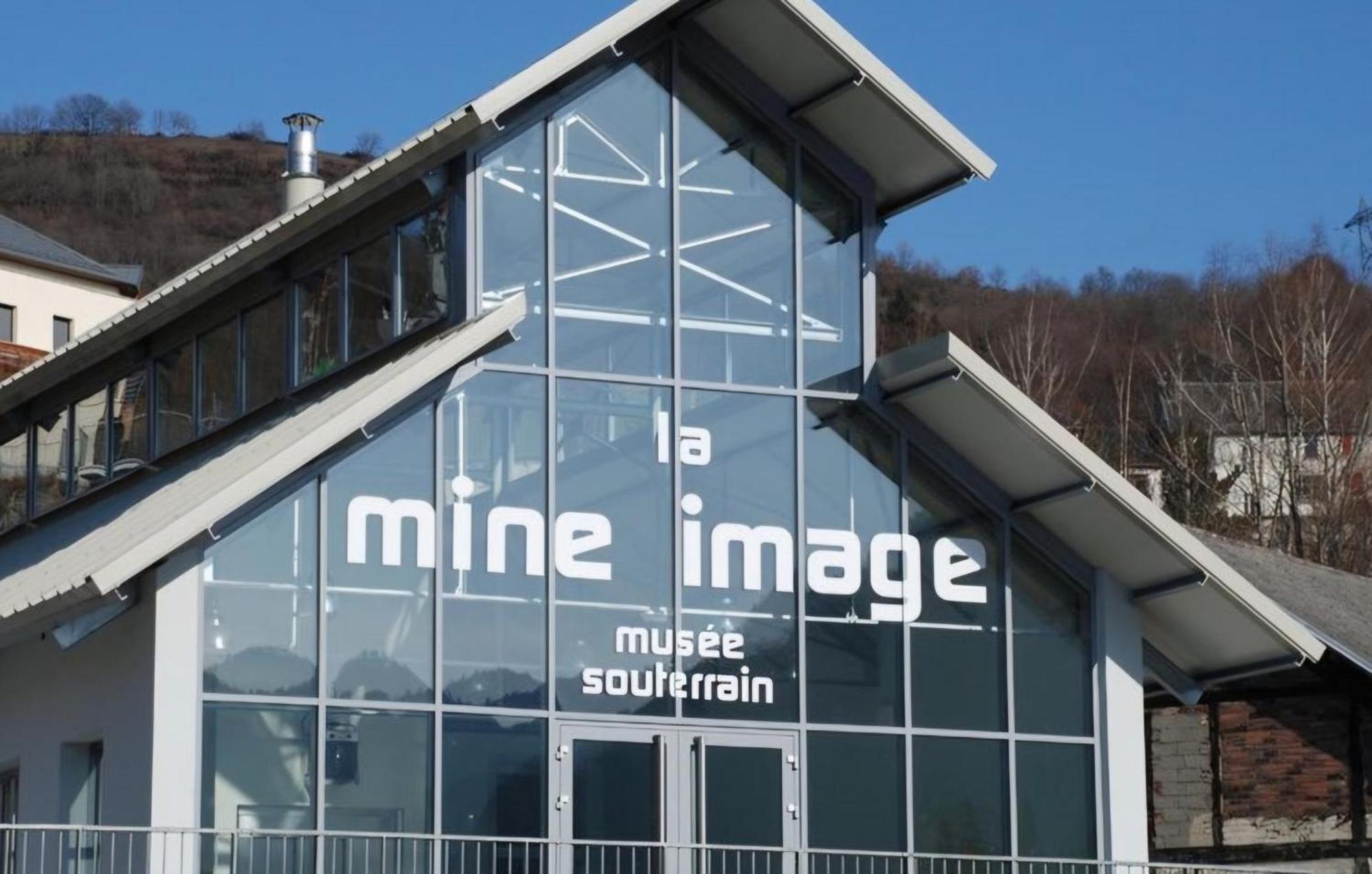 Chalet Bord De Lac Avec Piscine N2E Laffrey Zewnętrze zdjęcie